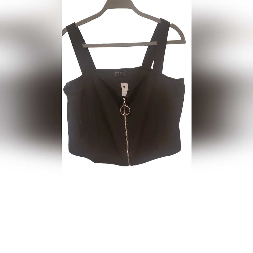 Black sleeveless zip crop top